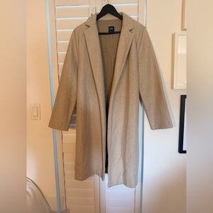 Zara Women's Elegant Tan Trench Coat